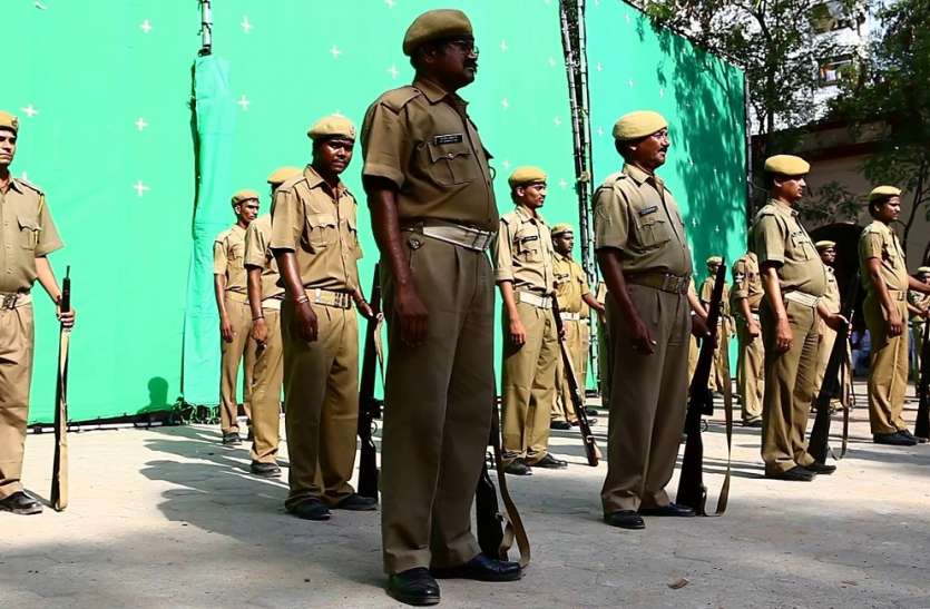 Kanpur विवेक तिवारी हत्याकांड : पुलिसकर्मियों में बढ़ता जा रहा है विद्रोह