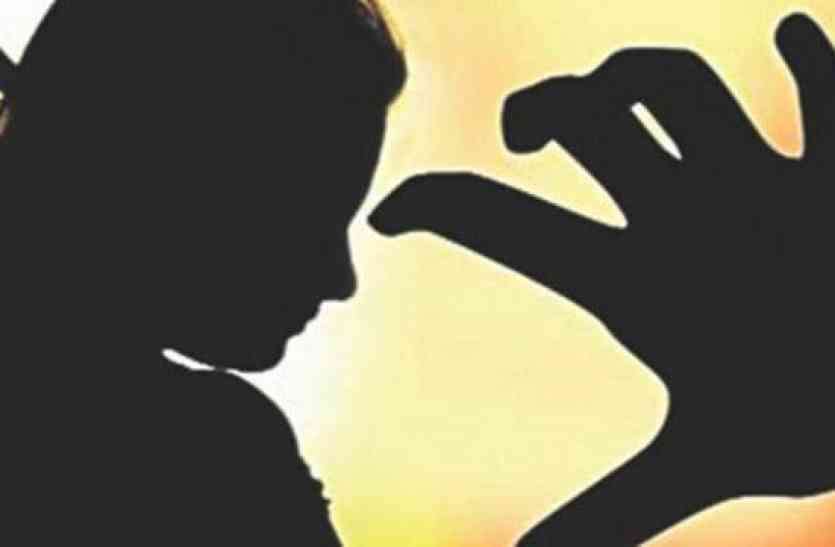 rape न्याय की गुहार लेकर पहुंची थी रेप पीड़िता, पुलिस अधिकारी ने दिया ऐसा जबाव, लटक गई फंदे पर