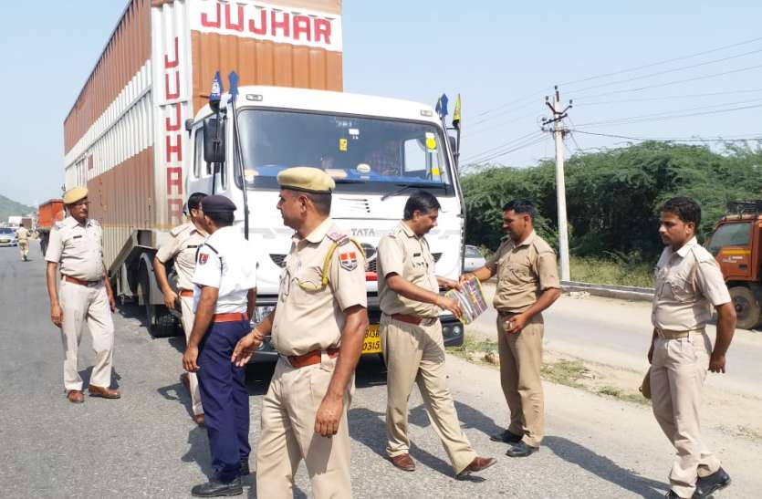 sp ऐसा क्या हुआ कि पुलिस और परिवहन निरीक्षकों को देख वाहन चालकों में मचा हड़कम्प