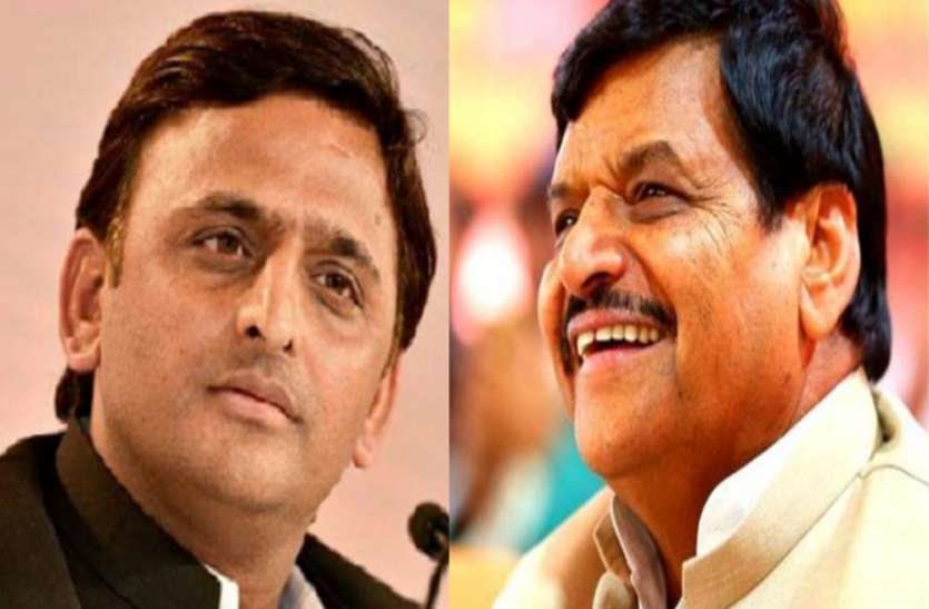 akhilesh and shivpal शिवपाल ने अखिलेश यादव को दिया बड़ा झटका, इस सपा नेता को सौंप दी सेक्युलर मोर्चा की जिम्मेदारी
