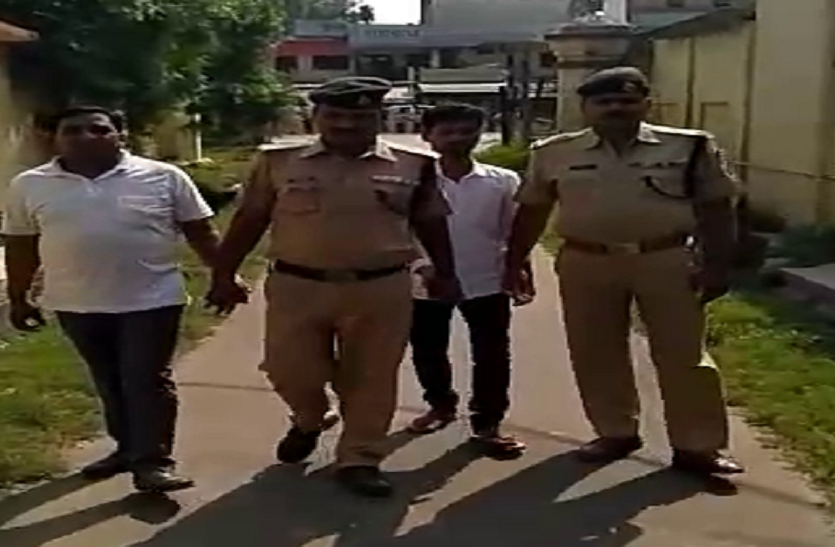 crime रेलवे टिकट खरीद में धांधली करने वाले गिरोह का सरगना धराया