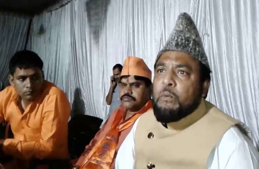 etawah बाबर के वंशज प्रिंस ने राममदिंर निर्माण को लेकर दिया बड़ा बयान, कहा- सबसे पहले सोने की इंट लगाएंगे