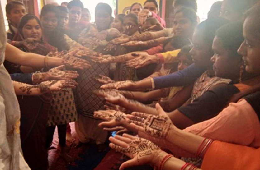 Freedom festive colors of democracy लोकतंत्र के उत्सव में भरे आजादी के रंग