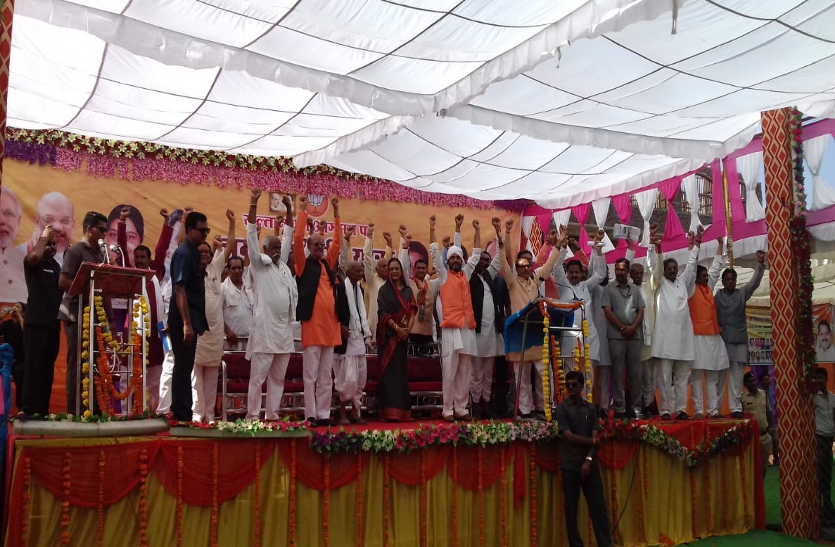 welcomed मुख्यमंत्री बोले सोयाबीन के दूंगा भरपूर दाम