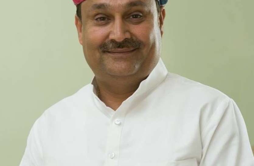 karansingh Uchiyarda लोहावट में विकास कार्यों की गंगा बहाएंगे: उचियारड़ा
