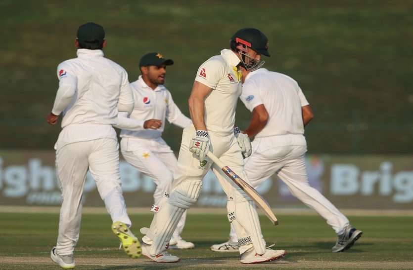 pak vs aus Pak vs Aus: पाकिस्तान ने कसा शिकंजा, कोई चमत्कार भी बचा सकेगा आस्ट्रेलिया की हार