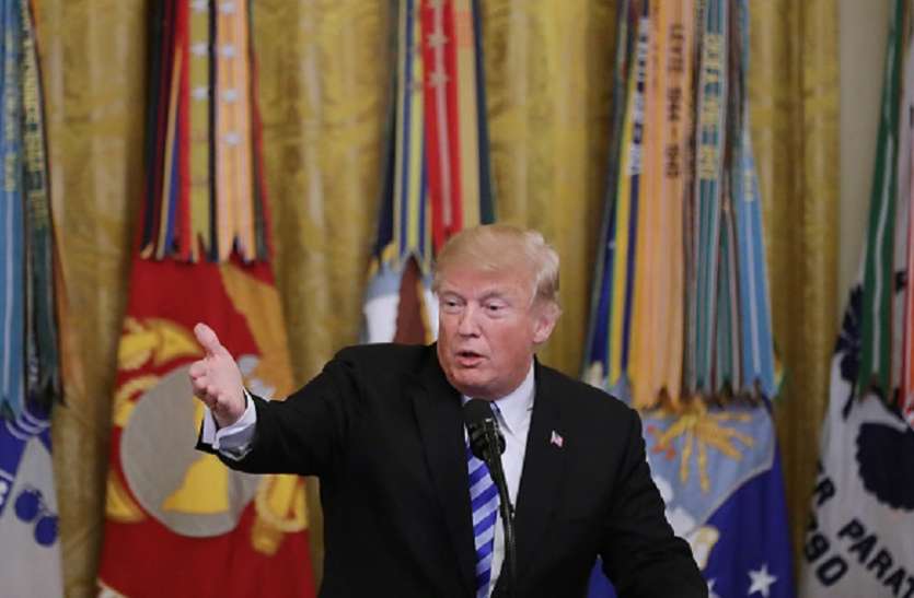 trump फोन टेप होने की खबरों का डोनाल्ड ट्रंप ने किया खंडन, कहा- रूस-चीन नहीं सुन रहे उनकी बातें