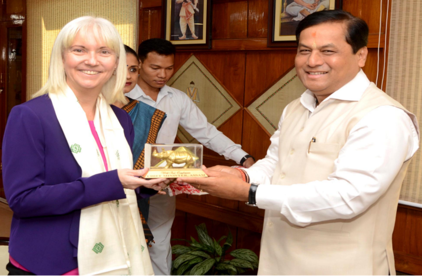 p hopman and cm अमेरिकी कंसुलेट जनरल व बांग्लादेश के सहायक उच्चायुक्त ने सोनोवाल से की मुलाकात, इन मुद्यों पर हुई चर्चा
