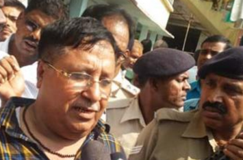 bihar former minister manju verma's husband surrendered in court पूर्व मंत्री मंजू वर्मा के पति चंद्रशेखर वर्मा ने किया सरेंडर, भेजा गया जेल