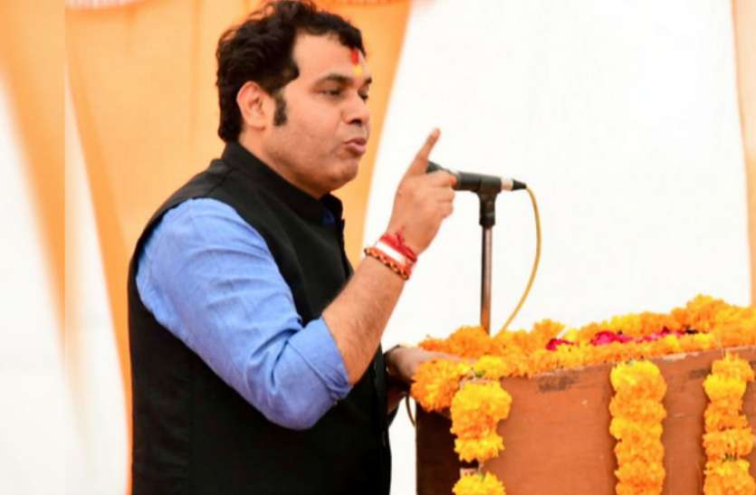 gg अमेठी में बोले श्रीकांत शर्मा- जो अपना घर नहीं संभाल सकते, वह एमपी-छत्तीसगढ़ क्या संभालेंगे