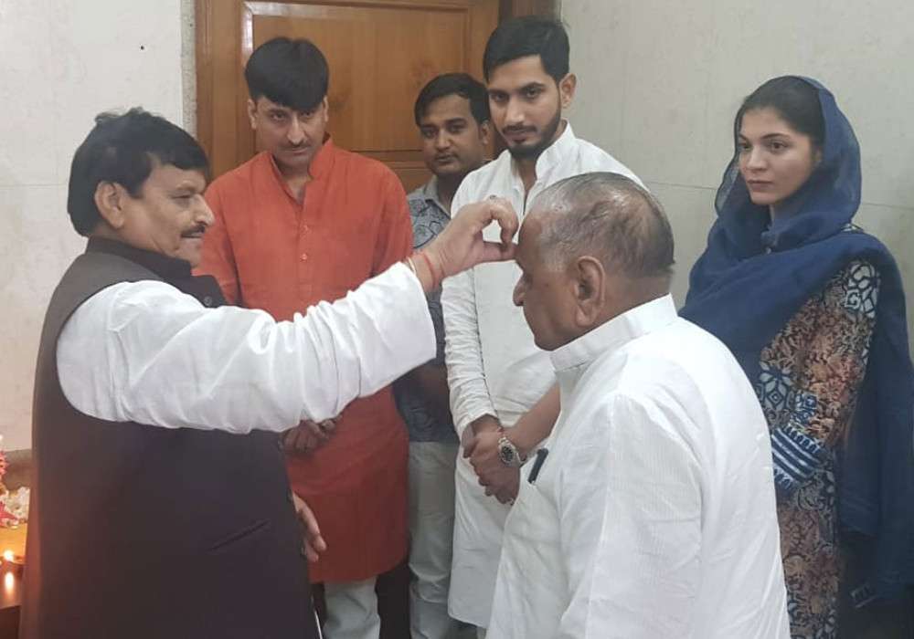 mulayam shivpal