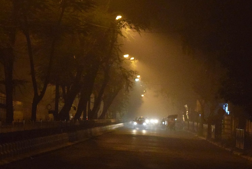 kolkata West Bengal वायु प्रदूषण: कोलकातावासियों ने सभी शहरों को पीछे छोड़ा