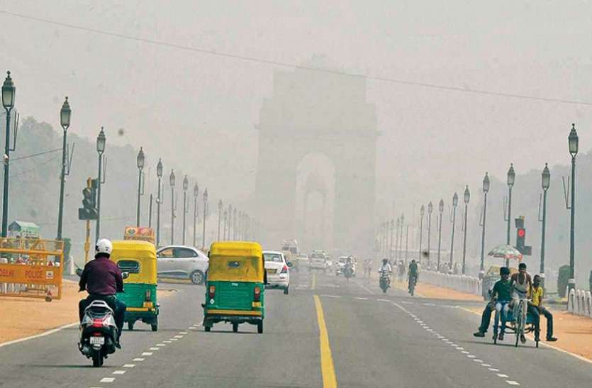 india gate कानपुर आईआईटी का दावा: पराली और पटाखे नहीं, सड़कों पर उड़ने वाली धूल हैं दिल्ली के सबसे बड़े दुश्मन