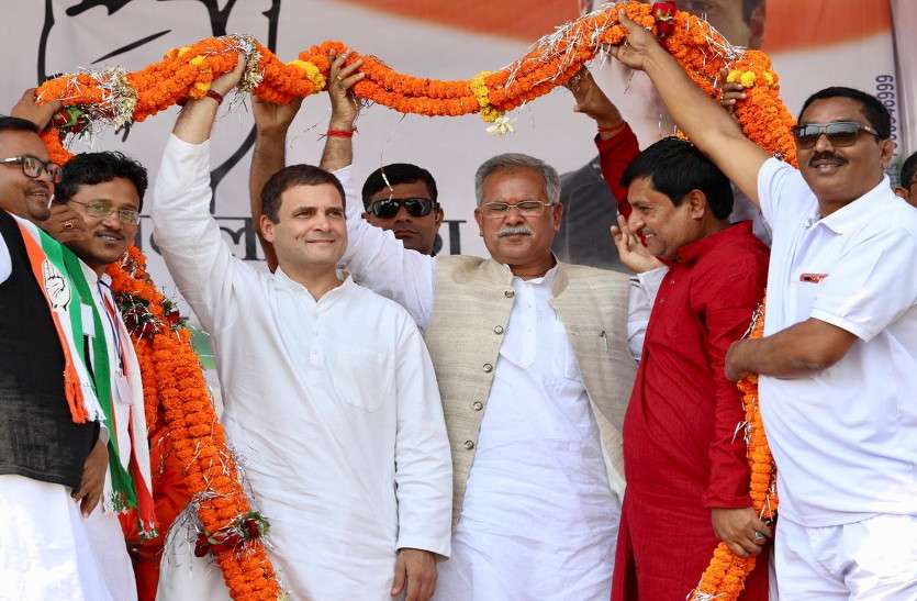 Rahul Gandhi latest news छत्तीसगढ़ में राहुल गांधी ने राफेल डील और नोटबंदी को लेकर PM मोदी पर साधा निशाना