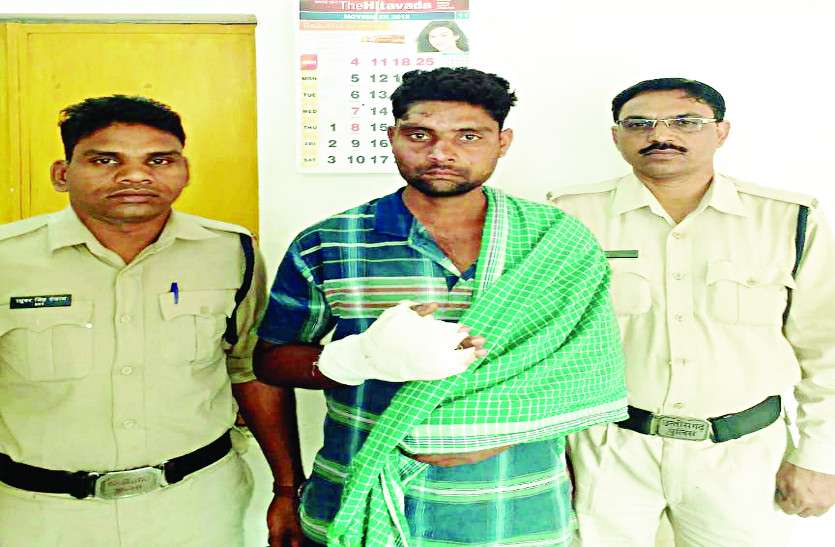 crime दहेज में बाइक नहीं लाने पर पत्नी को जिंदा जलाया, आरोपी गिरफ्तार