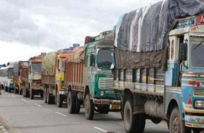 trasport केंद्र सरकार ने ट्रांसपोर्ट वाहनों को दी बड़ी राहत,अब दो वर्ष में करानी होगी पासिंग
