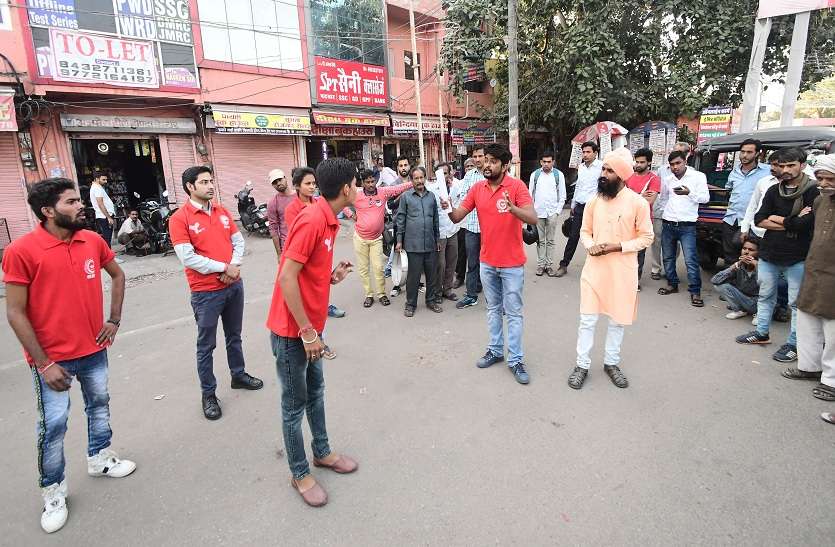 Jaipur नाटक से समझाया फेक न्यूज पर आंख बंद कर नहीं करें विश्वास