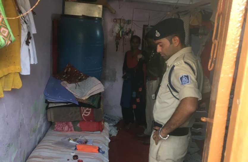 Bhaiju went to sister's house, thieves did the house empty भाईदूज पर बहन के यहां गए थे, चोरों ने किया घर खाली