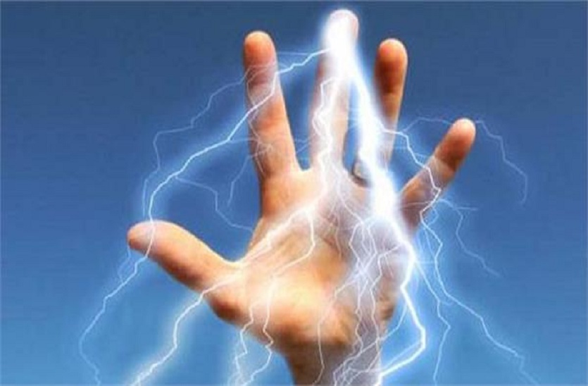 electric shock जहर निगलने से युवती समेत दो अचेत