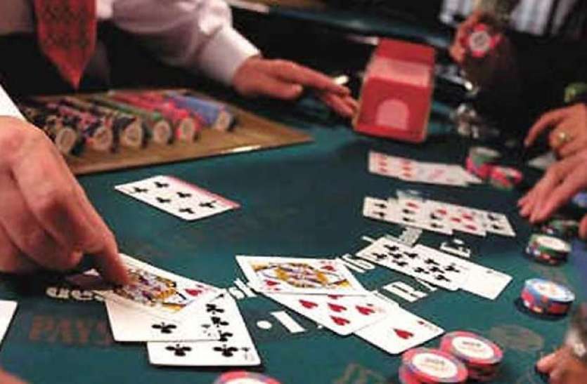 Gambling play 13 arrested in Udaipur उदयपुर में जुआ खेलते 13 गिरफ्तार, 47 हजार की राशि बरामद