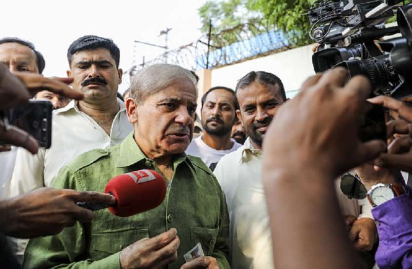 शाहबाज शरीफ शाहबाज शरीफ के खिलाफ भ्रष्टाचार का नया मामला, दोनों बेटों की मुसीबत बढ़ी