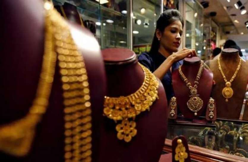 Gold and Silver सोने की कीमतों में सबसे बड़ी गिरावट, चांदी भी लुढ़ककर सस्ती हुई