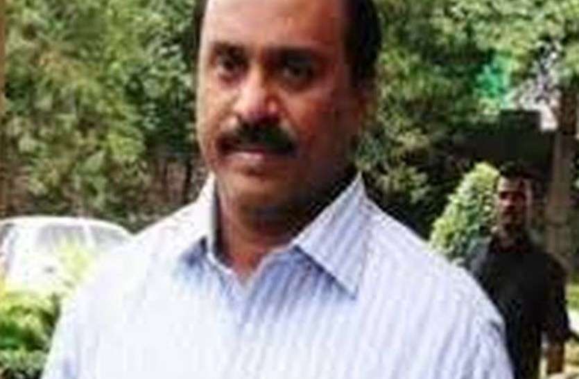janardan reddy जनार्दन रेड्डी को 48 घंटे में पेश होने का नोटिस