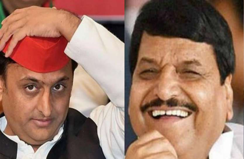 Shivpal Singh Yadav and Akhilesh Yadav समाजवादी पार्टी को बड़ा झटका, शिवपाल की पार्टी में शामिल होंगे पूर्व सांसद व कई पूर्व विधायक