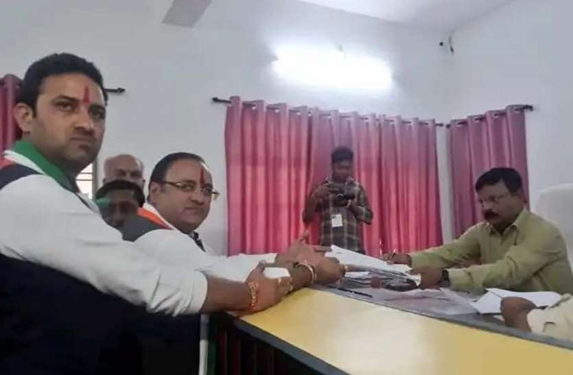 news अरुण को हथियार तो पत्नी हैं डायमंड आभूषण की शौकीन