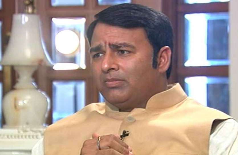 meerut भाजपा के फायर ब्रांड विधायक ने इन दो शहरों के नाम बदलने की मांग की, कहा- अंग्रेजों आैर मुगलों ने बदले थे