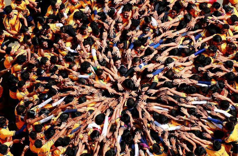 job, mob, youth, problems, india, political, gender gap जॉब, मॉब और युवाओं की समस्याएं