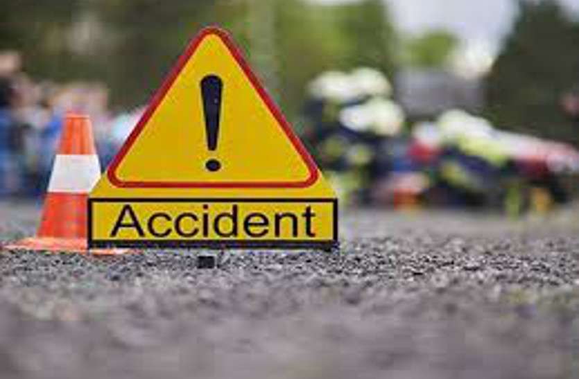 Accident भाजपा की चुनाव प्रचार में लगी पिकअप ने पत्नी के सामने पति को लिया चपेट में, प्रचार से ही लौट रहा था दंपती