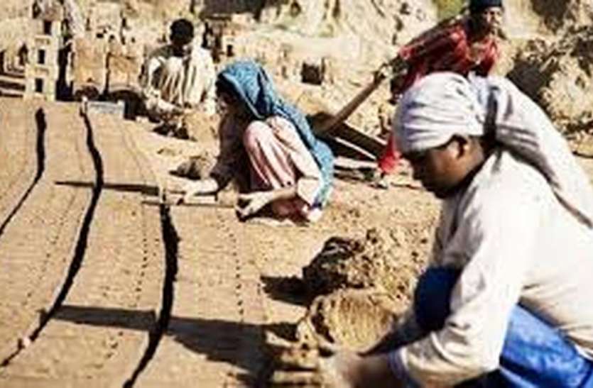 Crime: Bonded Labor case in Kanasar ईंट-भट्टों पर काम कर रहे श्रमिक परिवारों को बनाया बंधवा मजदूर