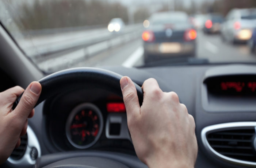 driver_3196294_835x547-m_3712002-m driver_3196294_835x547-m_3712002-m