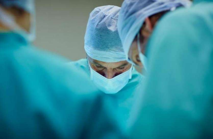 Colorado hospital आॅपरेशन के दौरान डॉक्टर्स ने गलती से निकाल दी महिला की दोनों किडनियां