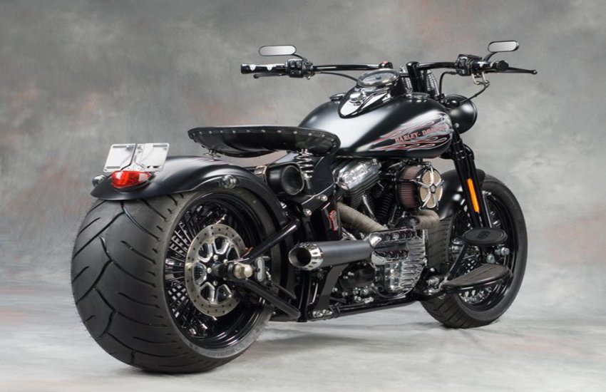 sabse mote tyre wali bike