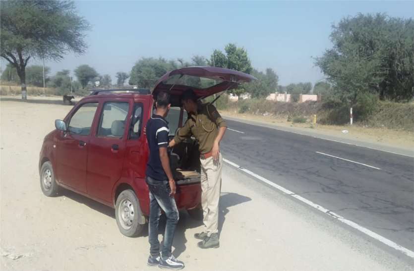 Molasar News फ्लाइंग स्क्वॉयड टीम ने की वाहनों की जांच