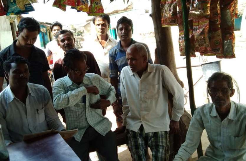 balaghat news MP ELECTION 2018 : उद्योग धंधे न रोजगार के साधन, ये कैसा विकास