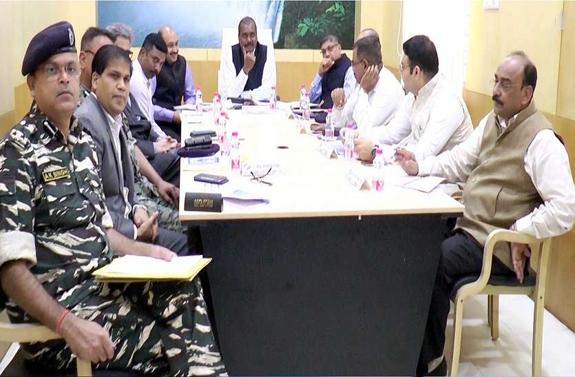 cgnews तेलंगाना-छत्तीसगढ़ की 150 किमी सीमा पर चल रहा स्पेशल ऑपरेशन