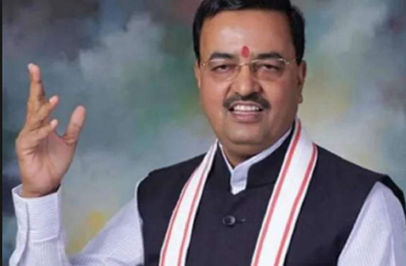 Deputy CM Keshav announced for road construction for top 10 students डिप्टी सीएम केशव मौर्य का एलान- सड़क सुरक्षा में खास करने वाले प्रथम 10 बच्चों के घर के पास सड़क