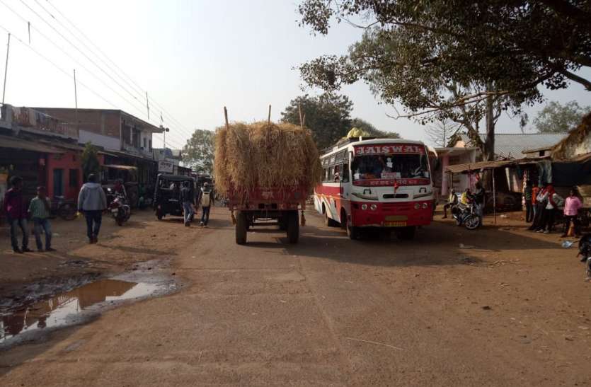 patrika चुनाव के चलते राजस्थान की ओर से आने वाली 30 बस बंद