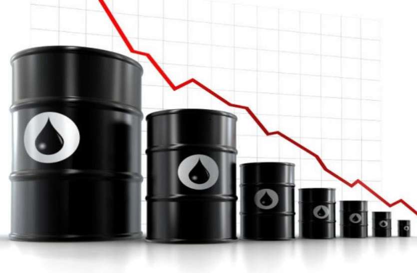 Crude Oil 60 डाॅलर प्रति बैरल के नीचे लुढ़का कच्चे तेल का भाव, सस्ते हो सकते हैं पेट्रोल-डीजल