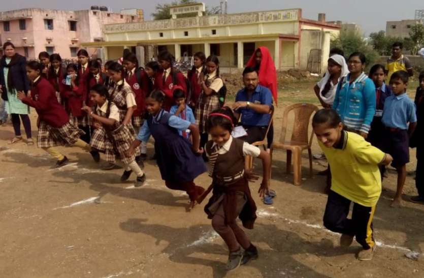 Mungeli दिव्यांगता को पीछे छोड़ प्रतिभागियों ने लगाई आगे की दौड़