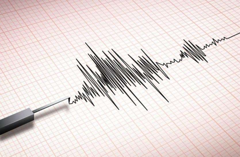 earthquake इंडोनेशिया: लंबोक क्षेत्र में 5.5 तीरता का भूकंप, इलाके को खाली कराया गया