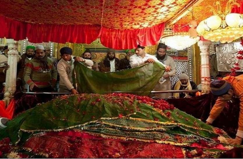 nizamudiin हजरत निजामुद्दीन की दरगाह में मुस्लिम महिलाओं के प्रवेश की मांग, हाई कोर्ट में डाली गई याचिका
