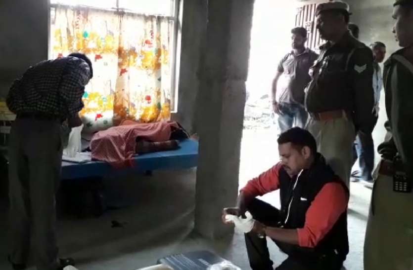 Girl Suicide पति-पत्नी गए थे ड्यूटी पर, तभी घर आई बेटी ने उठा दिया यह खौफनाक कदम, वापस लौटने पर दिखा हैरान करने वाला मंजर