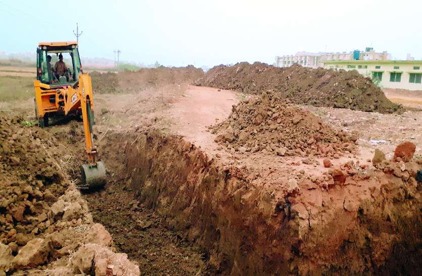 cgnews करोड़ों की लागत से बन रहे स्पोर्ट्स काम्प्लेक्स में होंगे इंडोर गेम्स, अगले साल खिलाडियों को मिलेगी सौगात