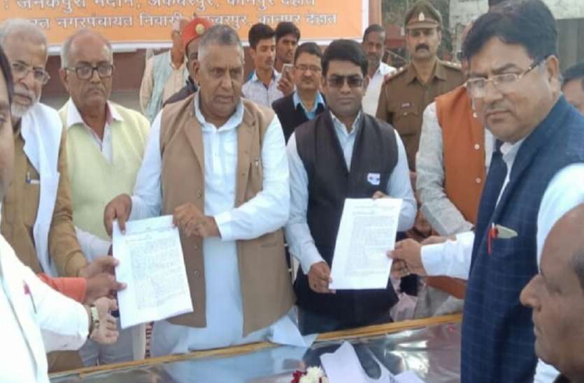 strike इस टैक्स में 20 गुना हुई बढ़ोत्तरी तो लोग सड़कों पर उतरे, मुख्यमंत्री योगी को भेजा पत्र