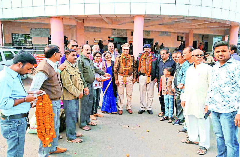 chhindwara उपनिरीक्षक ने किया ऐसा काम कि मिला राष्ट्रपति पदक, पढ़ें पूरी खबर
