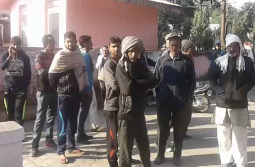 road accident eye witness दो सगे भाई स्कूटी से जा रहे थे स्कूल, तभी हो गया एक्सिडेंट, नजारा देखकर कांप उठे लोग